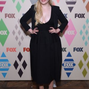 abigail breslin cleavage 72 photos 36