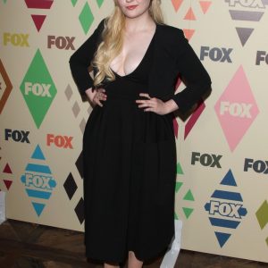 abigail breslin cleavage 72 photos 4 1