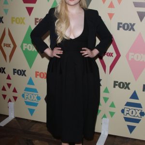 abigail breslin cleavage 72 photos 77 1