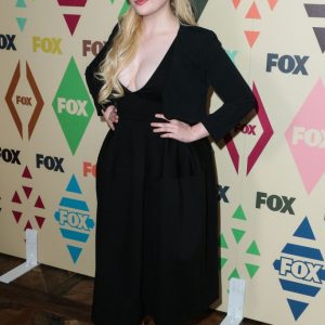 abigail breslin cleavage 72 photos 78