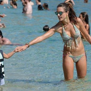 alessandra ambrosio in a bikini 29 photos 77