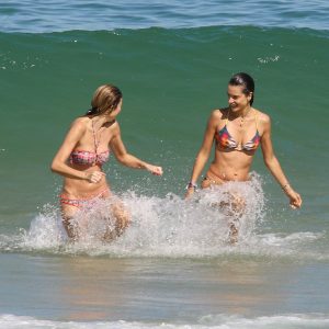 alessandra ambrosio in bikini 75 photos 39