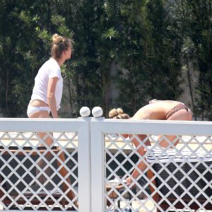 amber heard in a bikini 31 photos 94