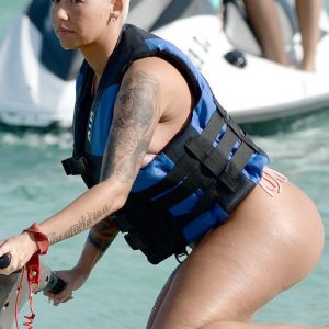 amber rose bikini 8 new photos 75