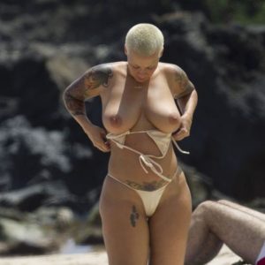 amber rose topless 23 paparazzi photos 35 1