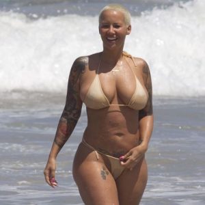 amber rose topless 23 paparazzi photos 76