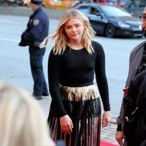 chloe grace moretz pokies 17 photos 33