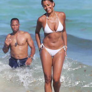 claudia jordan in a bikini 25 photos 21