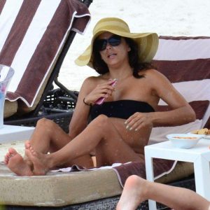 eva longoria in a bikini 20 photos 23