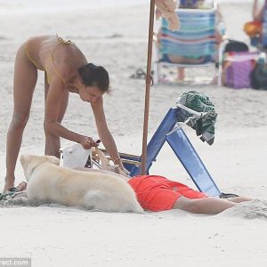 irina shayk in a bikini 21 photos 64