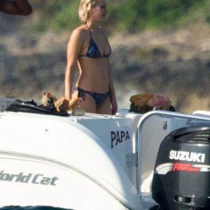 jennifer lawrence in a bikini 38 photos 14 1