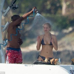 jennifer lawrence in a bikini 38 photos 37