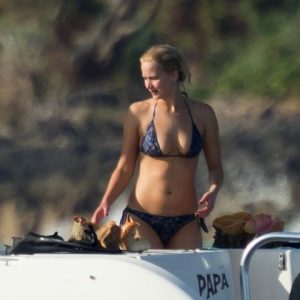 jennifer lawrence in a bikini 38 photos 59