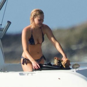 jennifer lawrence in a bikini 38 photos 75 1