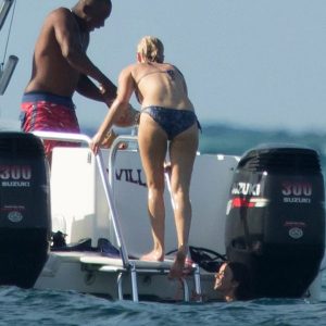 jennifer lawrence in a bikini 38 photos 89