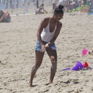 kelly rowland braless 45 photos 50