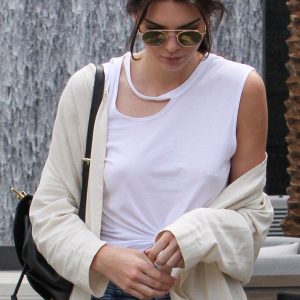 kendall jenner braless 58 photos 51 1