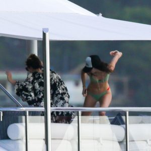 kendall jenner in a bikini 36 photos 62