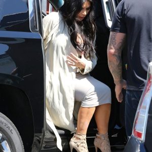 kim kardashian nipple slip 2 photos 96