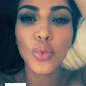 kim kardashian sexy 4 new photos 82