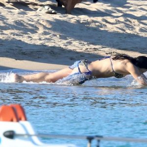 michelle rodriguez in a bikini 18 photos 99