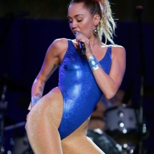 miley cyrus sexy 48 photos 70 2