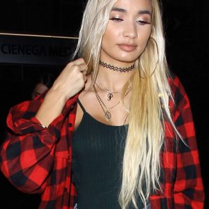 pia mia perez braless 12 photos 65