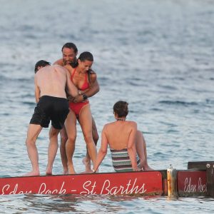 pippa middleton in a bikini 50 photos 99