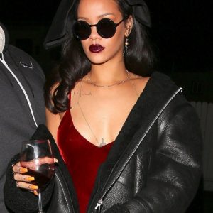 rihanna braless 9 photos 53