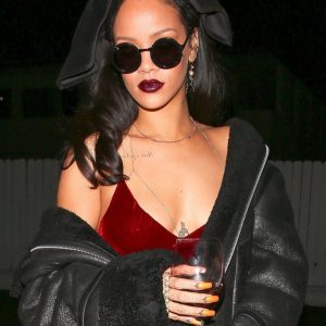 rihanna braless 9 photos 87