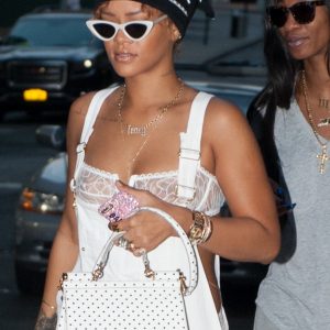 rihanna see through 10 photos 45