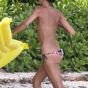 sharni vinson topless 10 photos 74