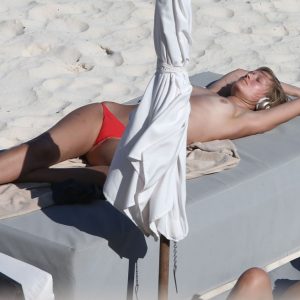 toni garrn topless 31 photos 14 1