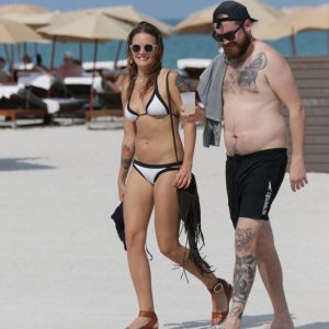 tove lo in a bikini 92 photos 57