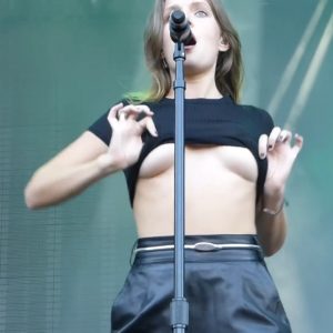 tove lo tits 5 photos video 54