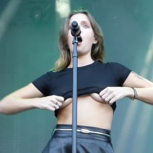 tove lo tits 5 photos video 79