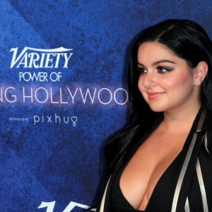 ariel winter cleavage 27 photos 68