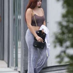 ariel winter pokies 16 photos 10