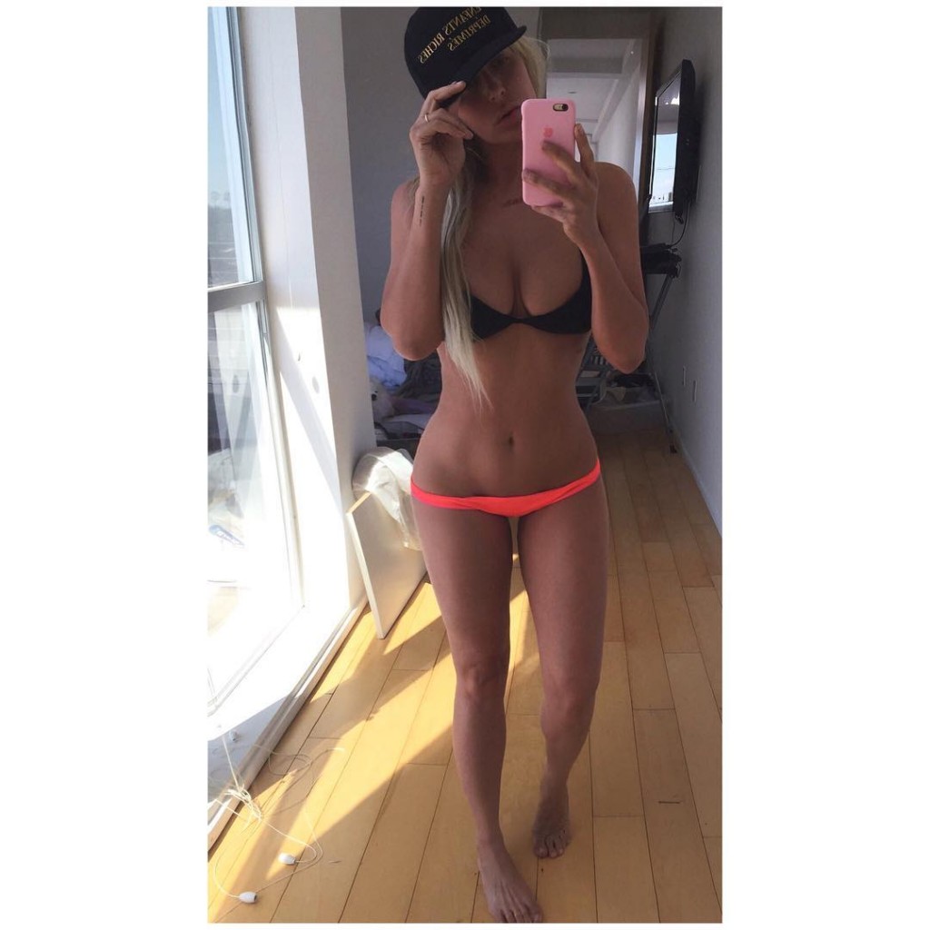 Aubrey O’Day Selfie (1 Photo)