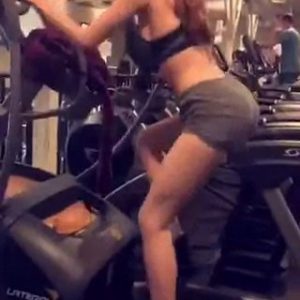 bella thorne sexy 45 photos 15 gifs video 25