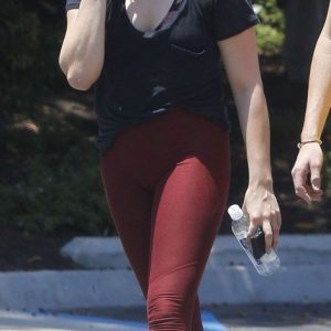 chloe moretz camel toe 9 photos 14