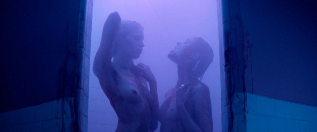 Jena Malone, Abbey Lee, Bella Heathcote Nude– The Neon Demon (2016) HD 1080p