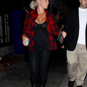 kendra wilkinson see through 15 photos 41