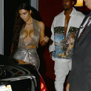 kim kardashian cleavage 18 photos 4 videos 12