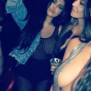 kim kardashian cleavage 18 photos 4 videos 75