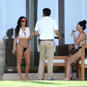 kim kardashian see through 16 photos 13 1