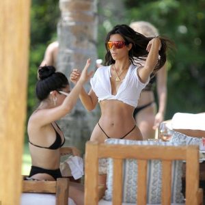 kim kardashian see through 16 photos 40