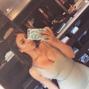 kim kardashian selfies 3 photos 88