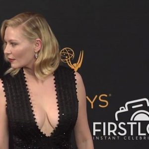 kirsten dunst cleavage 158 photos 38 1