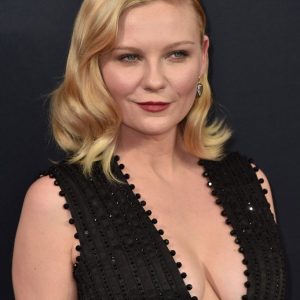 kirsten dunst cleavage 158 photos 46